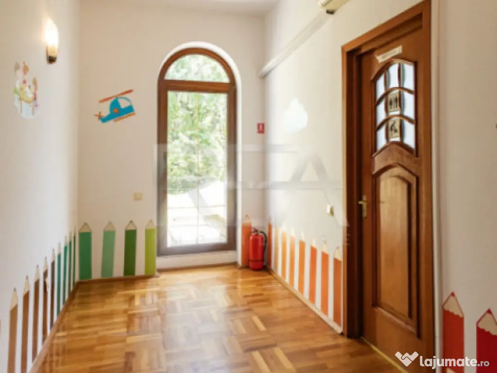 Spatiu educational intr o vila Parcul Carol