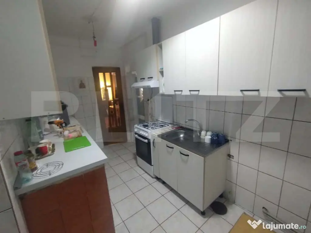 Casa cu 3 camere, 90 mp, zona Beclenut