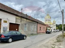 Casă de vanzare cu teren de 356 mp in Salonta