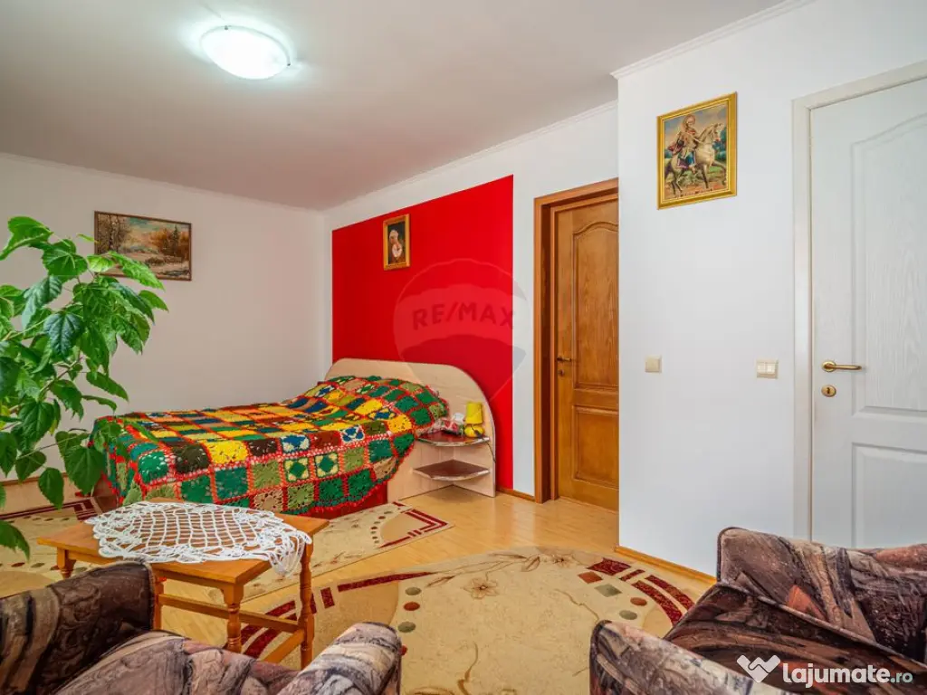 Casă spațioasă în Bușteni, cu vedere superbă către...