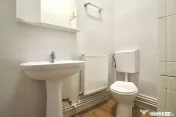 GARA DE NORD-CUZA VODA, GARSONIERA IN VILA, PARTER, MOBILAT 