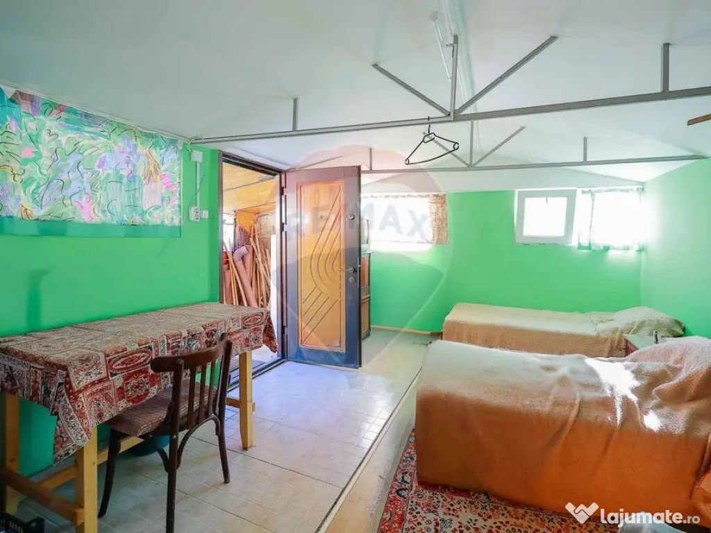 De vânzare casă cu 1 cameră, pivniță, teren 472 mp, ...