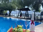 Pensiune Mont Blanc Eselnita Clisura Dunarii Comision 0 