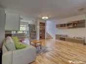 Vanzari Case / Vile Ostratu - proximitatea lacului 