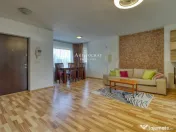 Vanzari Case / Vile Ostratu - proximitatea lacului 