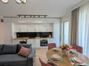 Apartament 3 camere semidecomandat zona Eroilor 