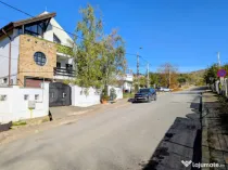 Resedintă de lux în Bucium cu teren generos – finisaje p