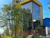 Cladire multifunctionala Pitesti cu panouri fotovoltaice 