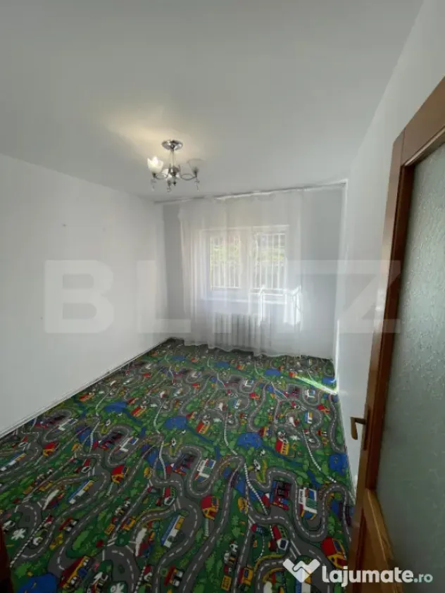 Apartament spațios, 3 camere decomandate, zona Observatorul