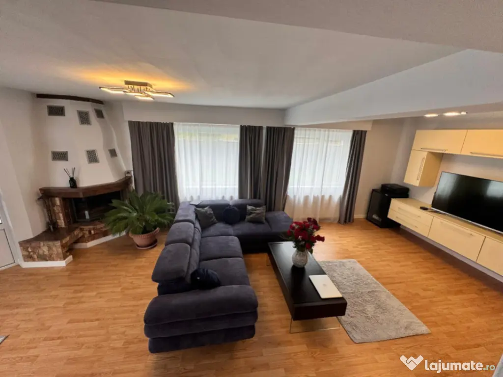 Casă modernă complet renovată, cu curte amenajată și si
