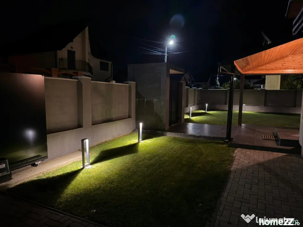 Casă modernă complet renovată, cu curte amenajată și si