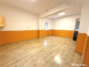 Proprietate pretabil Afterschool, Birouri, Cabinete 