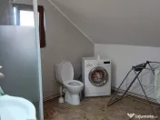 Casa din 1995 in zona CENTRALA-PRET 93000 EURO 