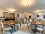 HOTEL "CERBUL CHALET" de vânzare/ zona Râsnov-Pârâul ... 