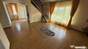 Casă / Vilă cu 5 camere 