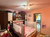 Casă / Vilă cu 5 camere 