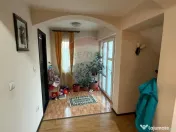 Casă / Vilă cu 5 camere 