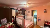 Casă / Vilă cu 5 camere 