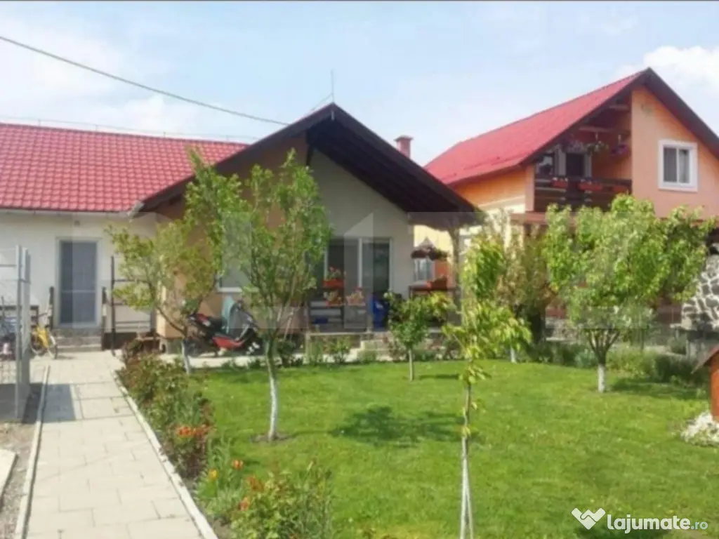 Casa de vanzare in Ernei