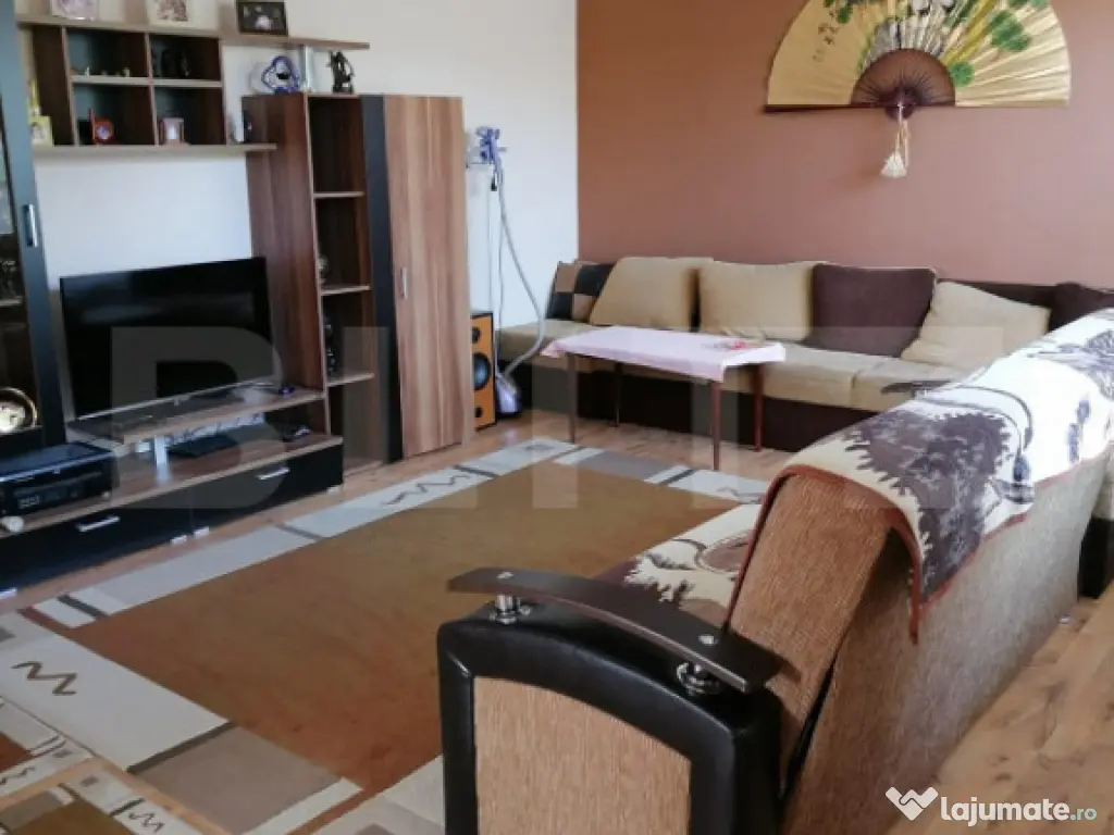 Casa de vanzare in Ernei