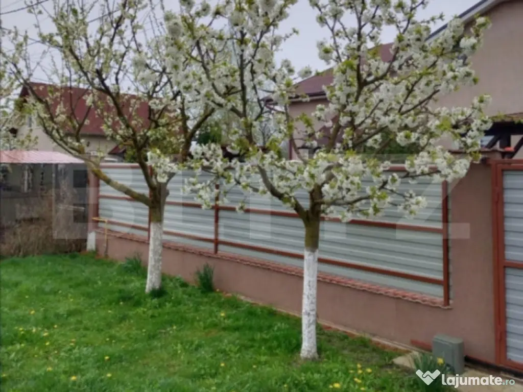 Casa de vanzare in Ernei