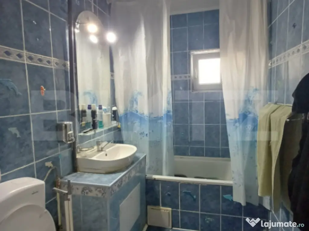 Apartament cu 3 camere, 54 mp, zona Lidl