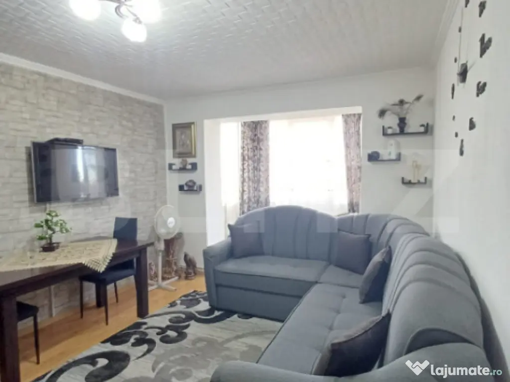 Apartament cu 3 camere, 54 mp, zona Lidl