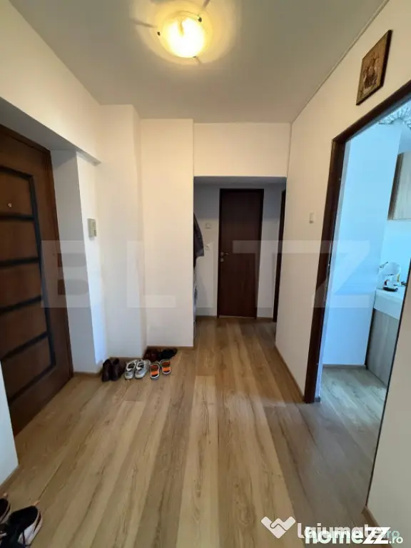 Apartament 2 camere, an 1987, ultracentral Winmarkt - Ploiesti (Prahova)