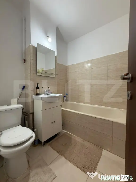 Apartament 2 camere, an 1987, ultracentral Winmarkt - Ploiesti (Prahova)