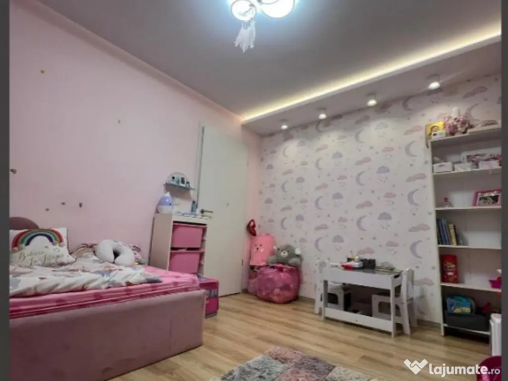 Apartament 3 camere,modern si spatios ,cu 2 locuri de parcar