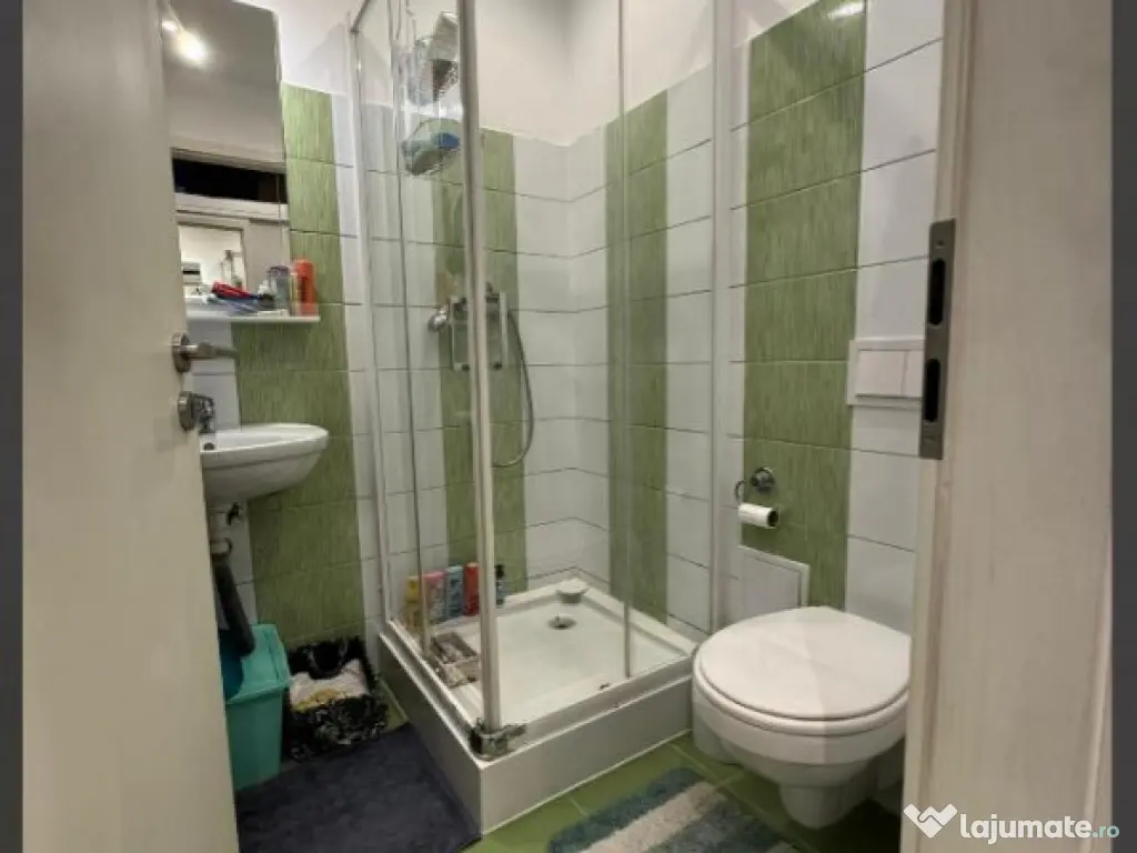 Apartament 3 camere,modern si spatios ,cu 2 locuri de parcar