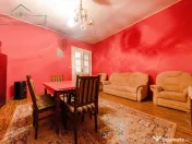 Apartament la curte comuna cu 4 camere si centrala proprie, 