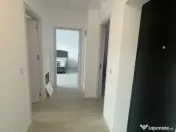 Apartament 2 camere, curte 60 mp, 2 locuri de parcare, poziție buna 