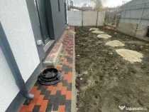 Apartament 2 camere, curte 60 mp, 2 locuri de parcare, poziție buna