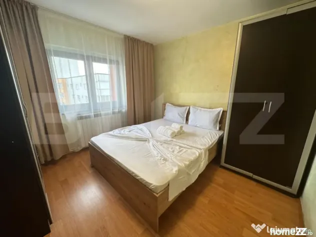 Apartament cu 3 camere, decomandat, 67 mp, cartier Obcini