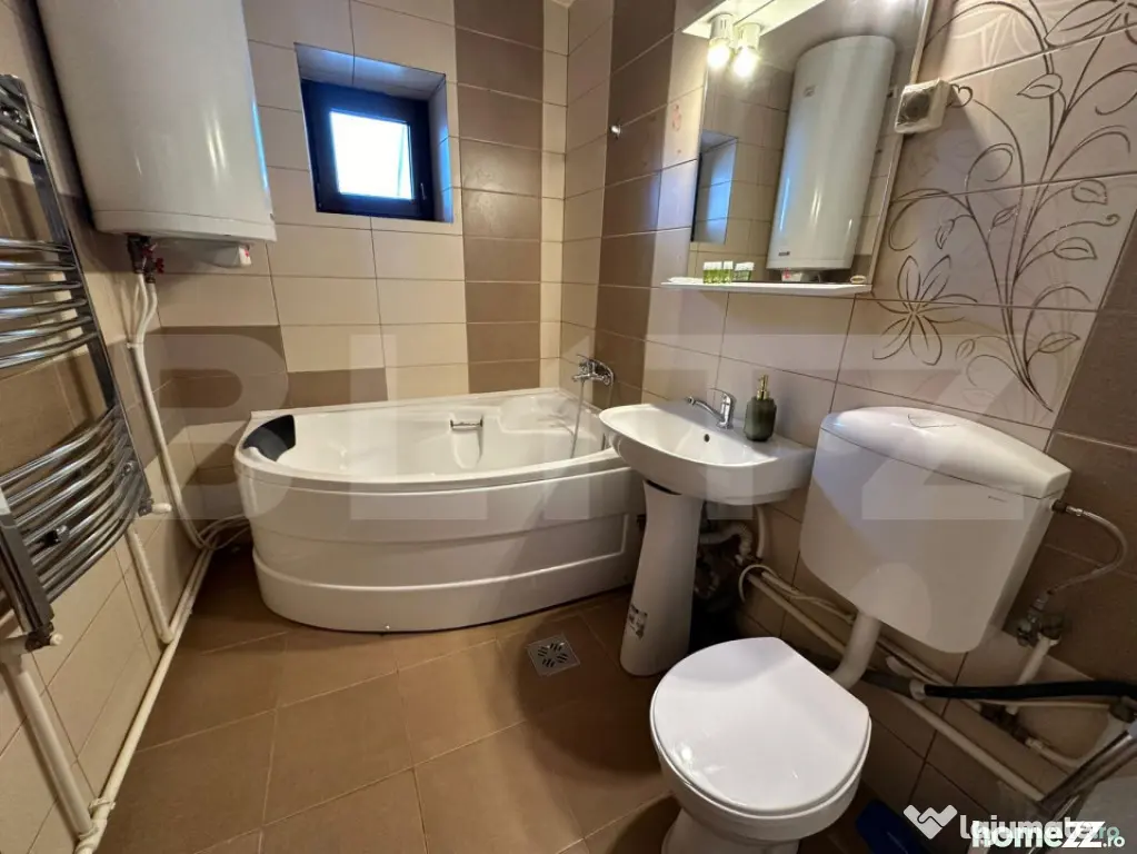 Apartament cu 3 camere, decomandat, 67 mp, cartier Obcini