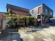 Spațiu comercial 2 corpuri, curte 500 mp și terasă 220 mp