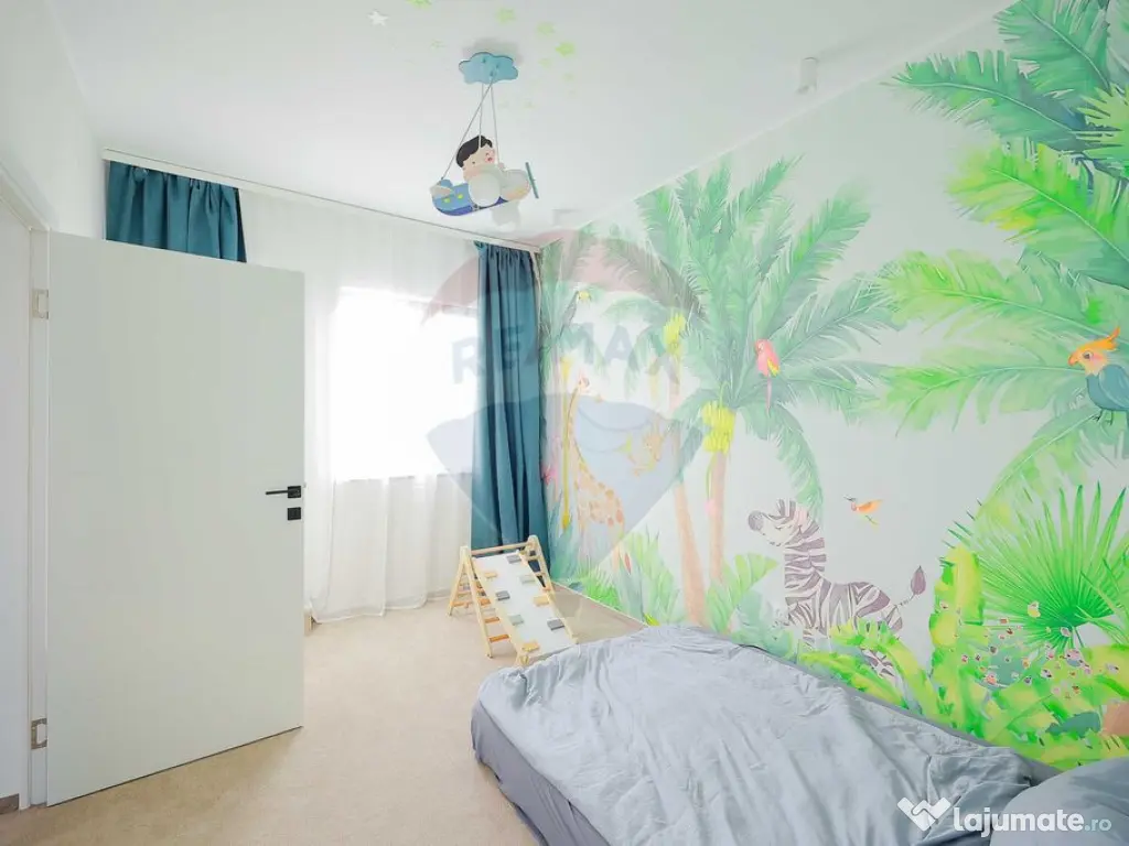 Casă modernă în stil mediteranean, cu terase și veder...