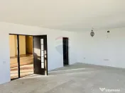 Casă / Vilă stil mediteranean in apropiere de Oradea 