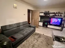 Apartament de 2 camere, 46 mp, balcon, zona Piata Abator