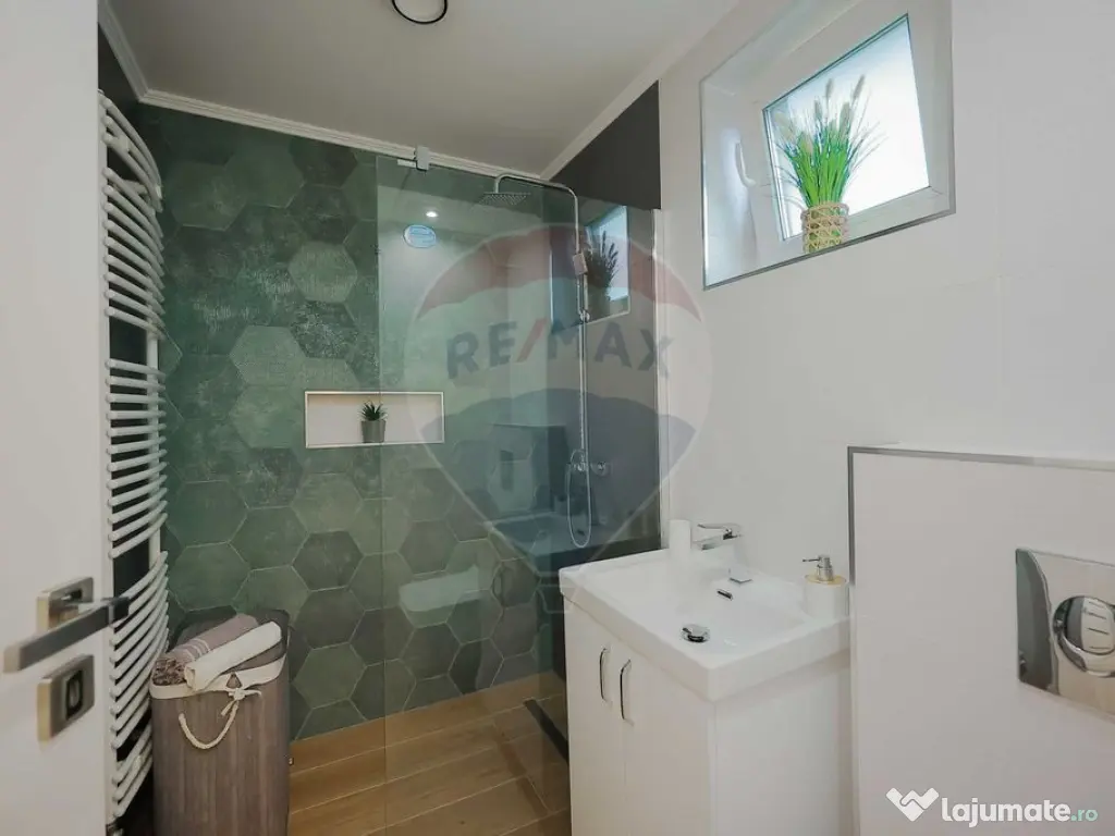 Apartament cu 2 camere de vânzare în zona Centrală