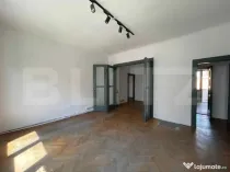 Apartament cu 4 camere, 120 mp, în Centrul Clujului