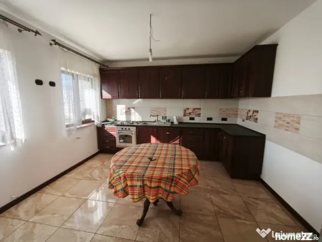 Casa individuala, 1800mp teren, zona Mitocu Dragomirnei, Suc - Mitocu Dragomirnei (Suceava)