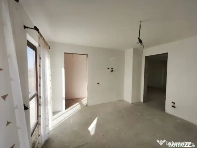 Casa individuala, 1800mp teren, zona Mitocu Dragomirnei, Suc - Mitocu Dragomirnei (Suceava)