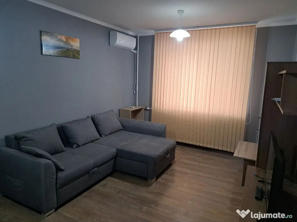 Garsoniera in zona Calea Calarasilor