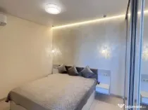 Garsoniera spatioasa de inchiriat in zona Stefan cel Mare