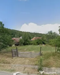 Teren cu casa demolabila, zona Baia de Fier Gorj