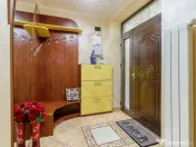 Vilă individuală cu piscină, garaj dublu • teren 766 mp 