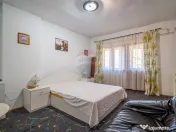 Casă 5 camere + demisol, teren 1560 mp / Filipestii de P... 