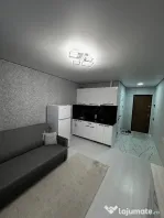 Garsoniera de inchiriat in zona Aparatorii Patriei